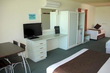 Zorba Waterfront 3*