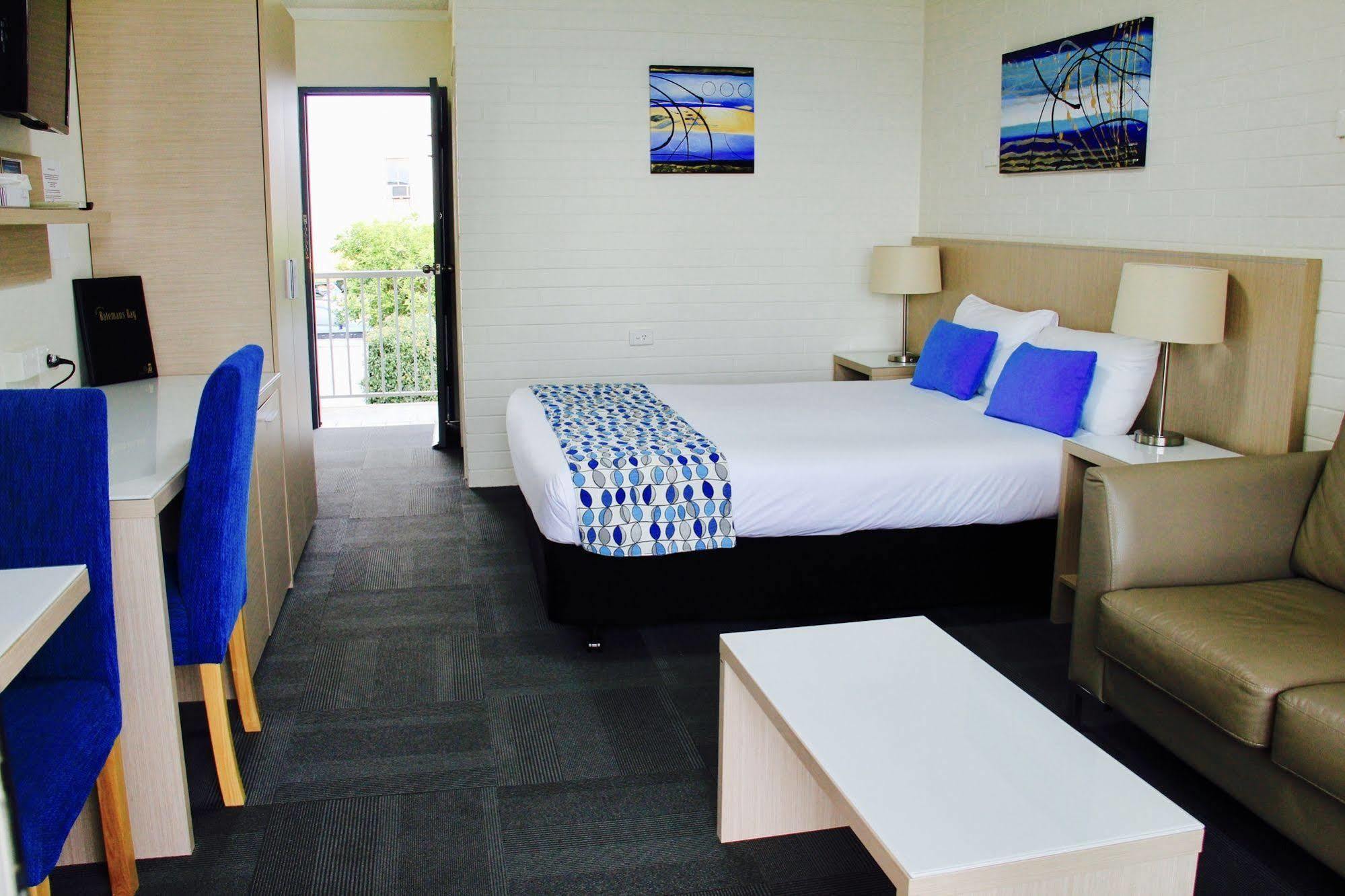 Zorba Waterfront Batemans Bay